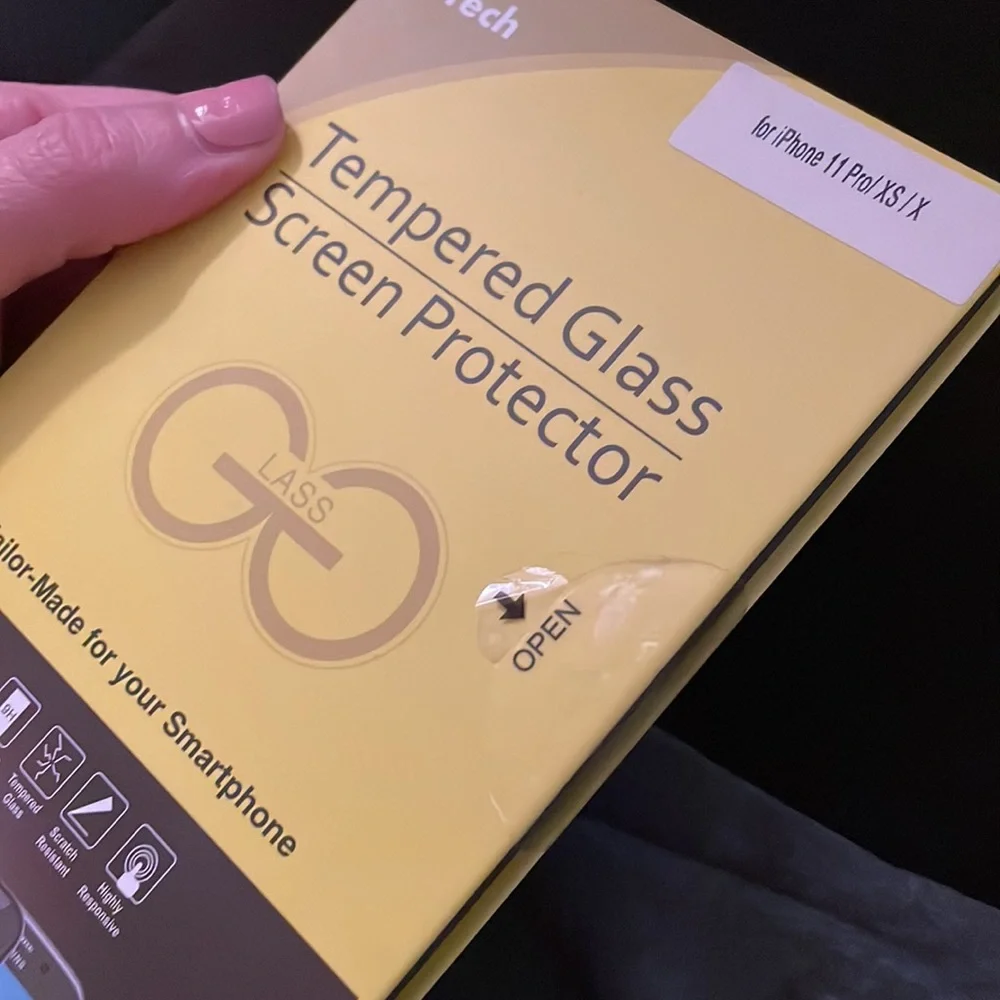 Screen Protector - Picture 4 of 4